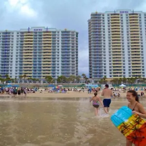 Ocean Walk - Spectacular Ocean Front View Holiday home Daytona Beach